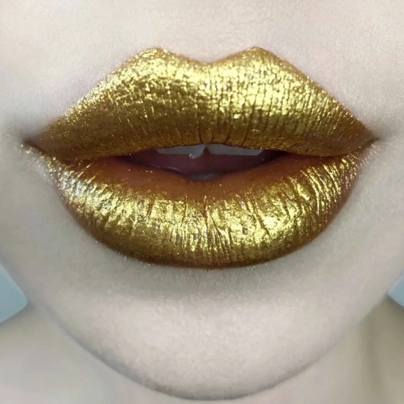 🆕 Gold Skool 10th Year Anniversary 💛 Everlasting Glimmer Veil Liquid Lipstick - Picture 1 of 8